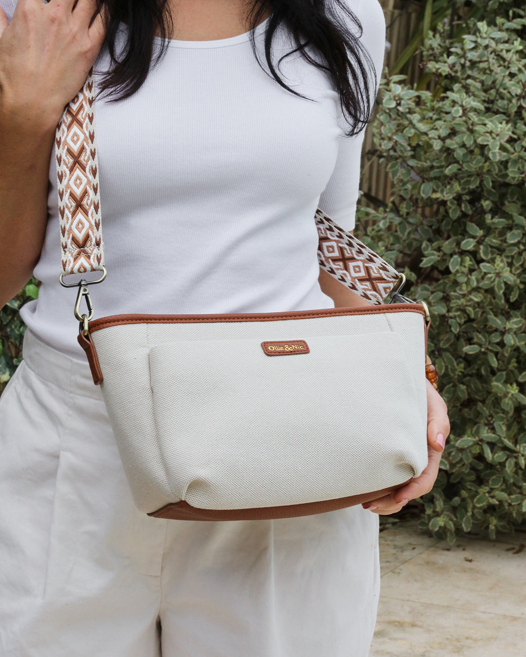 Joanne Boat Bag - Tan
