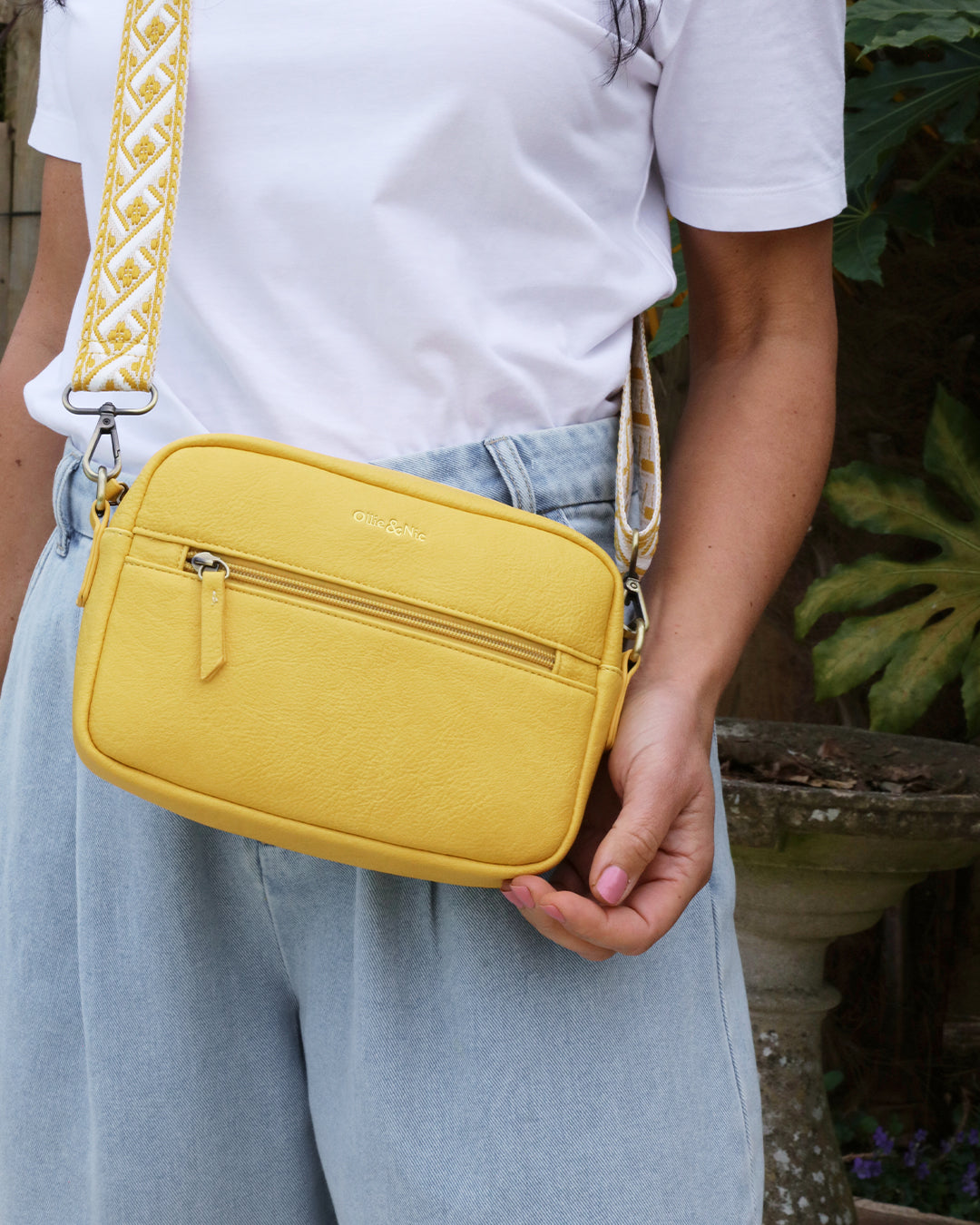 Gigi Crossbody - Yellow