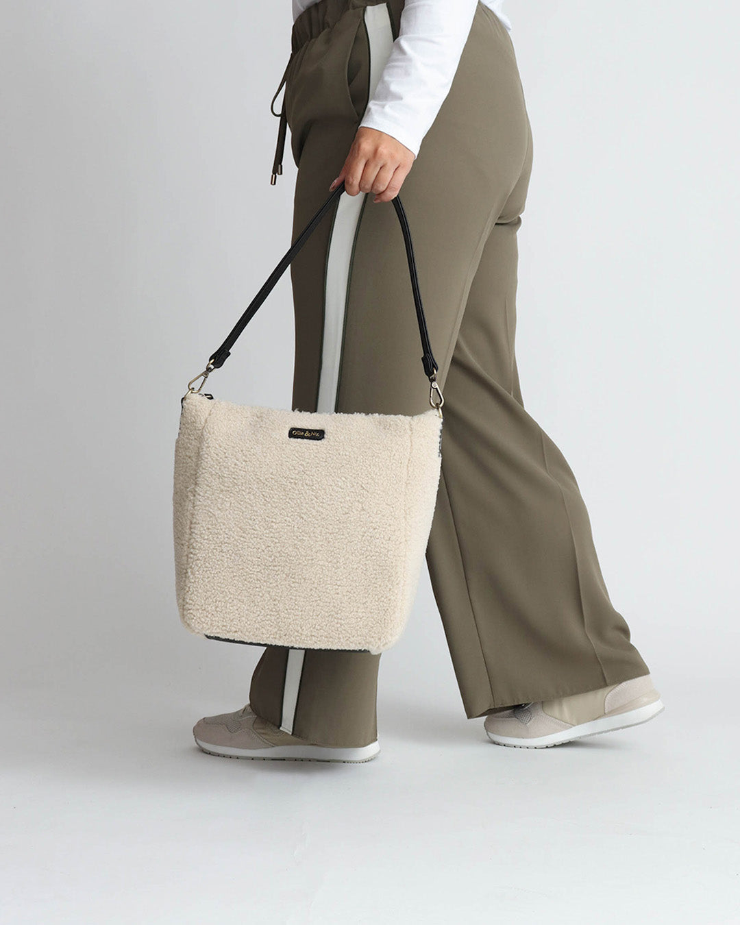 Barney Bucket Bag - Natural