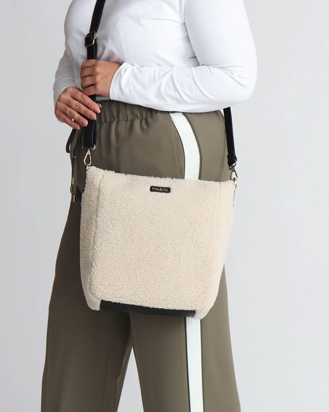 Barney Bucket Bag - Natural