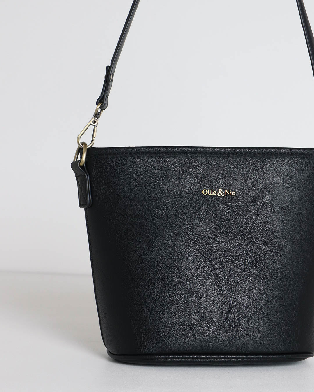 Bella Mini Bucket Bag - Black