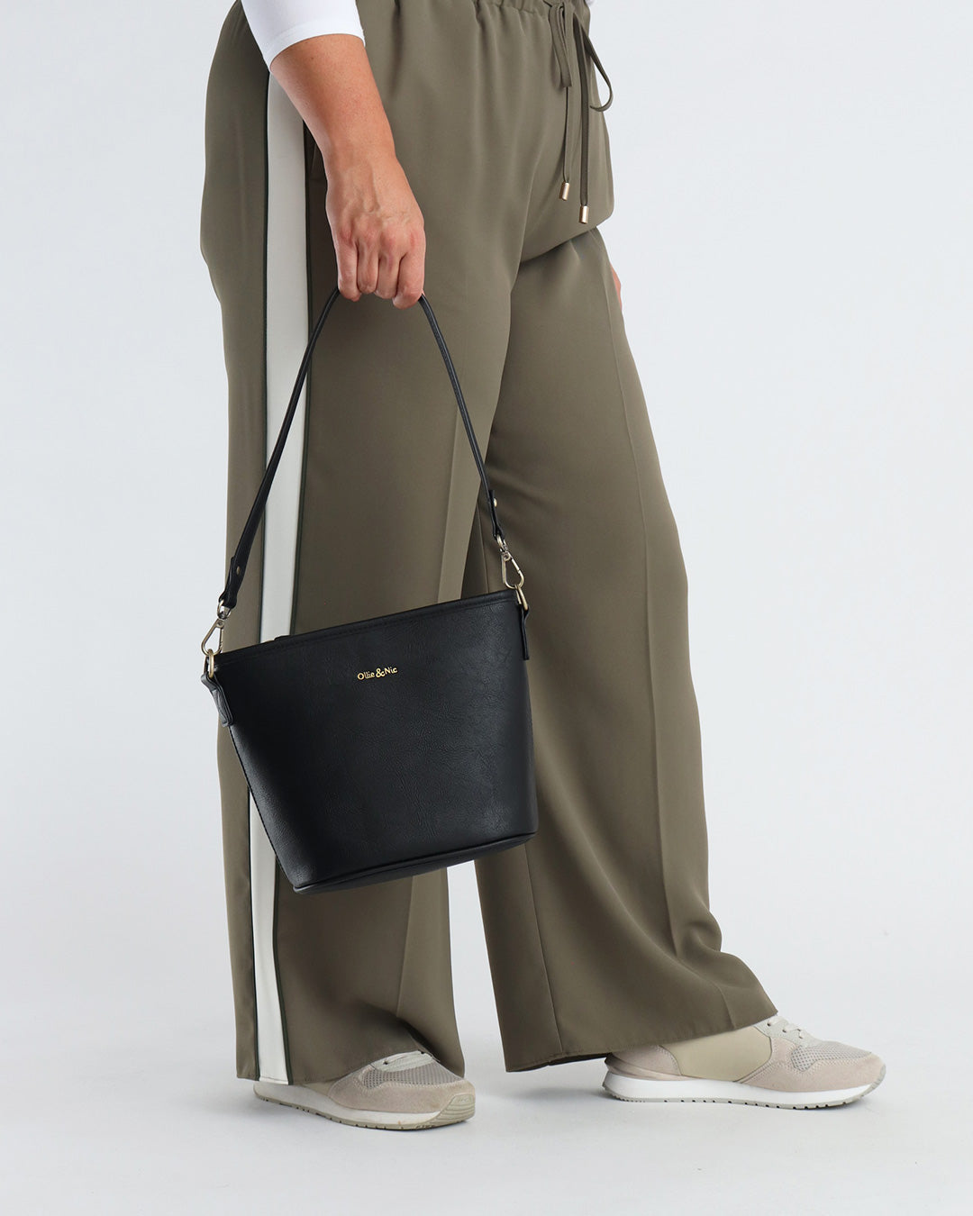 Bella Mini Bucket Bag - Black