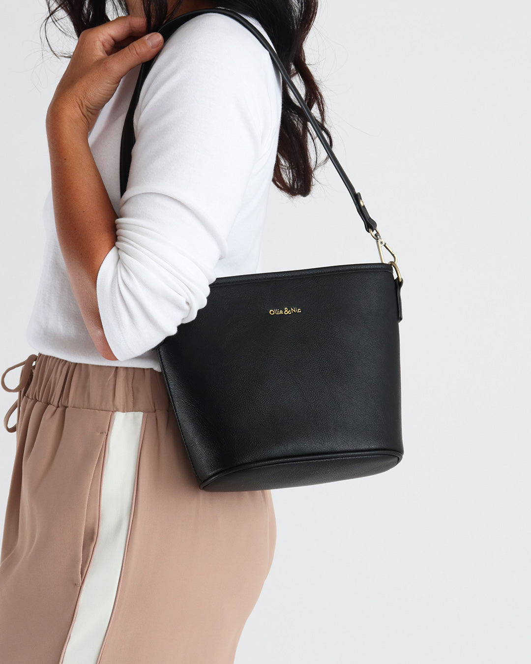 Bella Mini Bucket Bag - Black