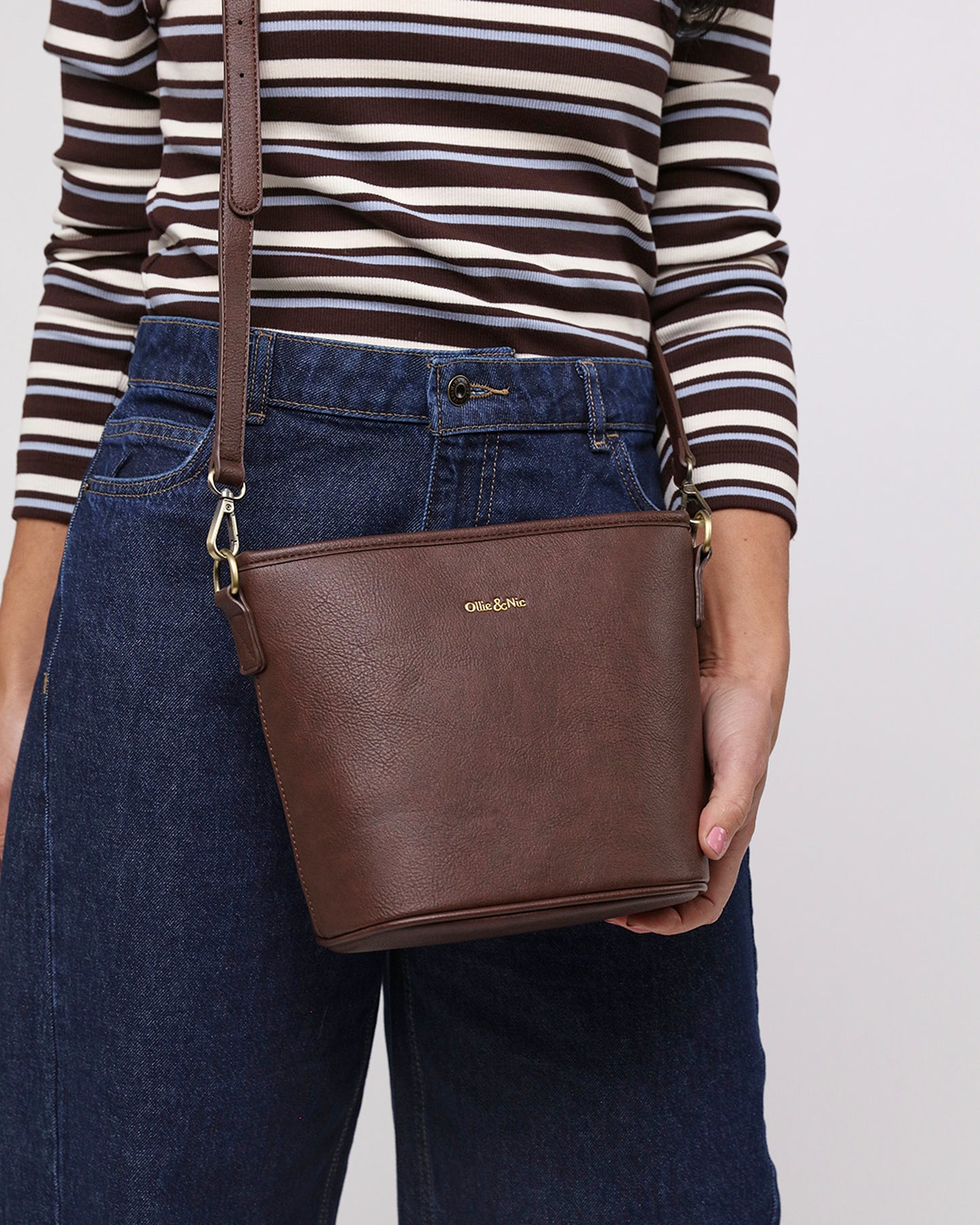 Bella Mini Bucket Bag - Chocolate