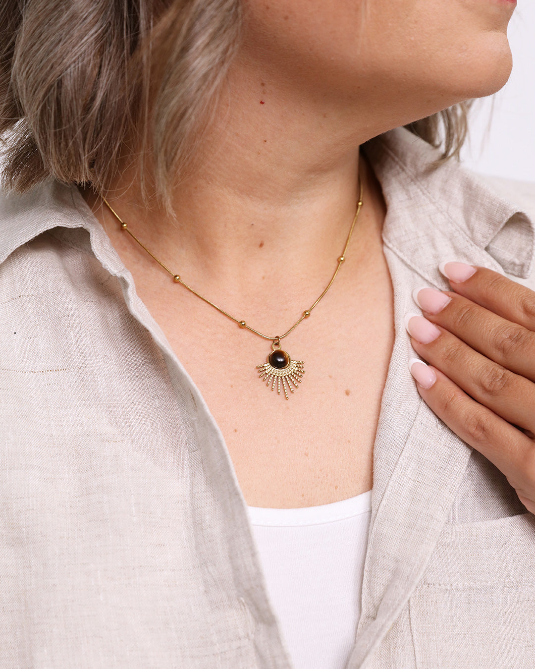 Belle Necklace - Gold