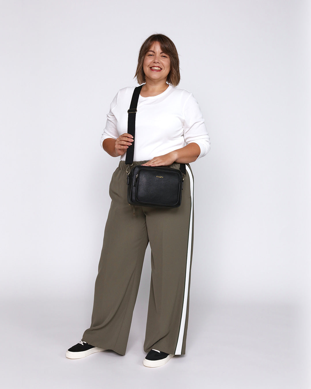 Bertie Maxi Crossbody - Black