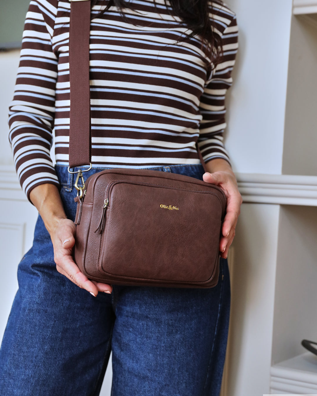Bertie Maxi Crossbody - Chocolate