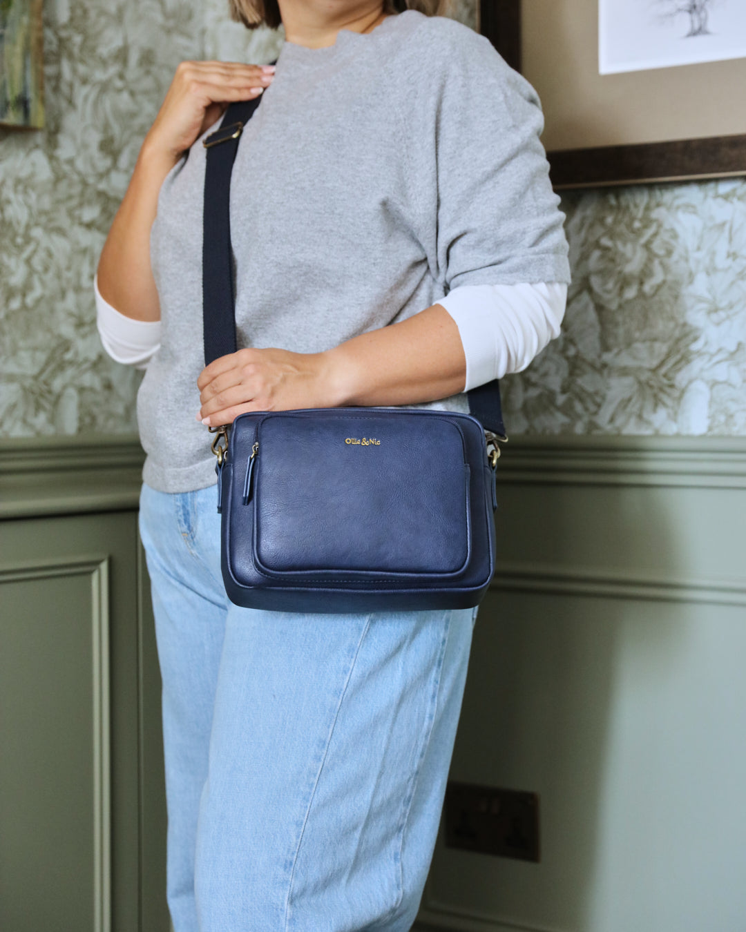 Bertie Maxi Crossbody - Navy