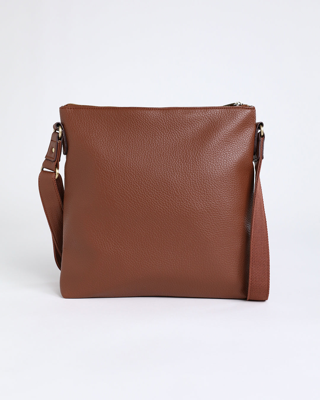 Blake Large Crossbody - Tan
