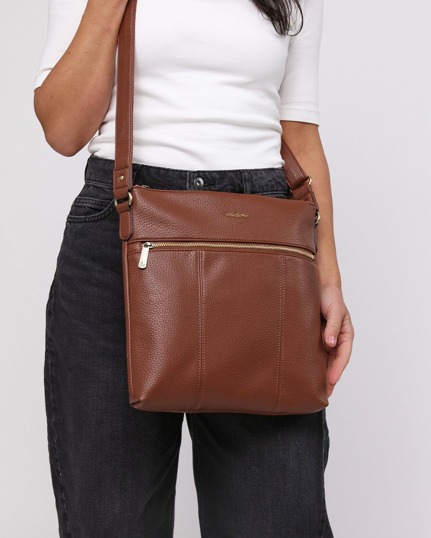 Blake Large Crossbody - Tan
