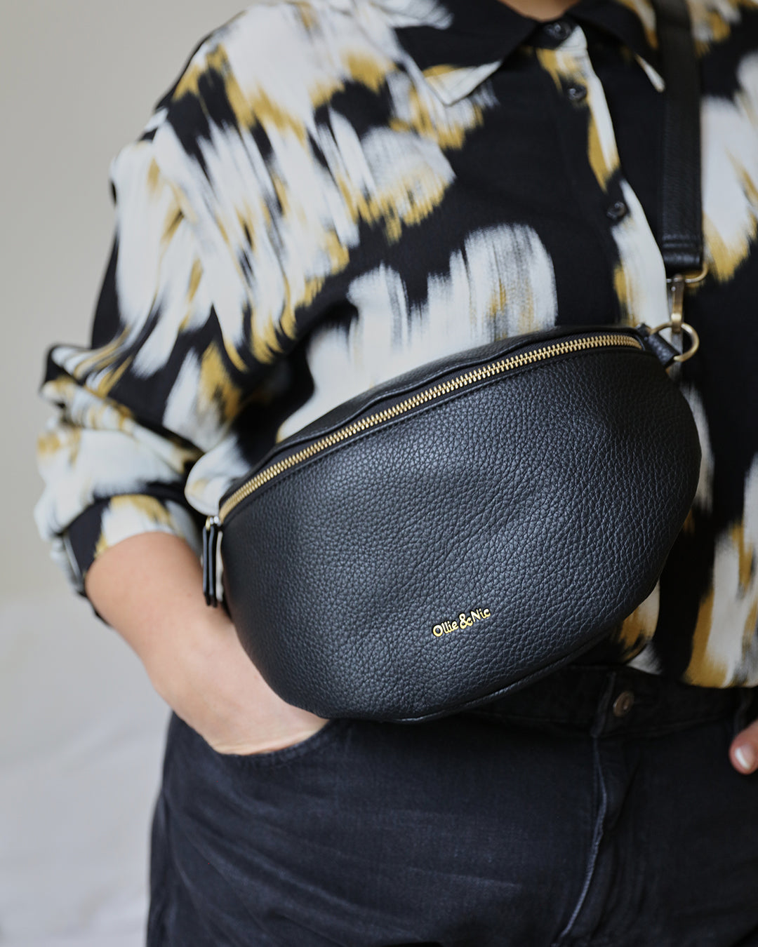 Brooke Belt Bag - Black