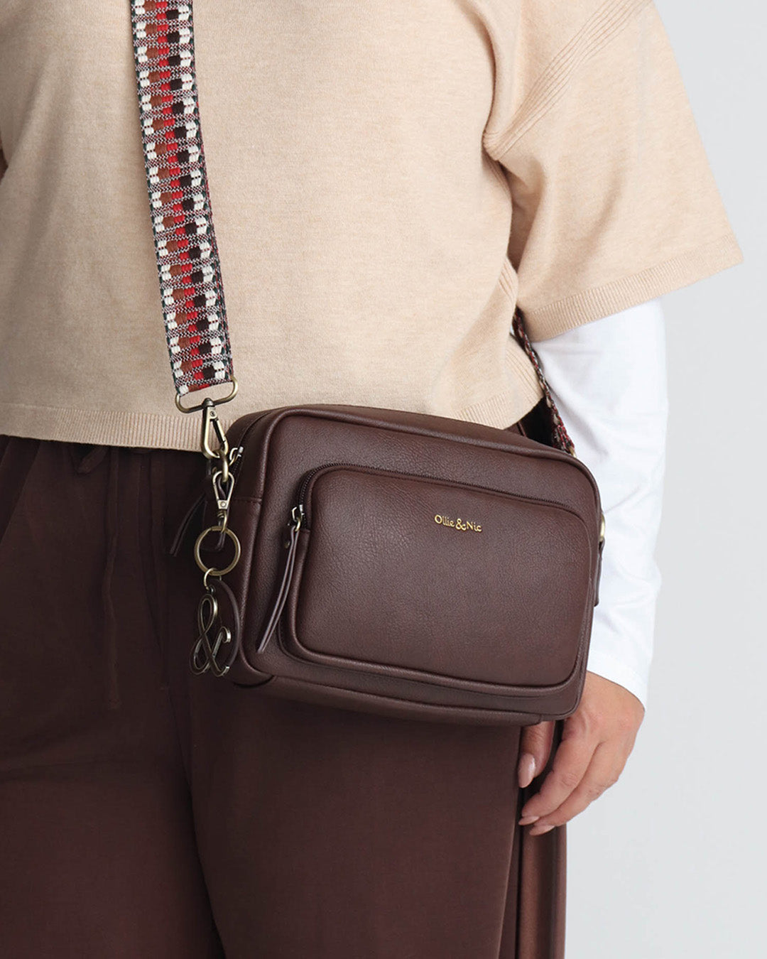 Circle Bag Charm - Chocolate