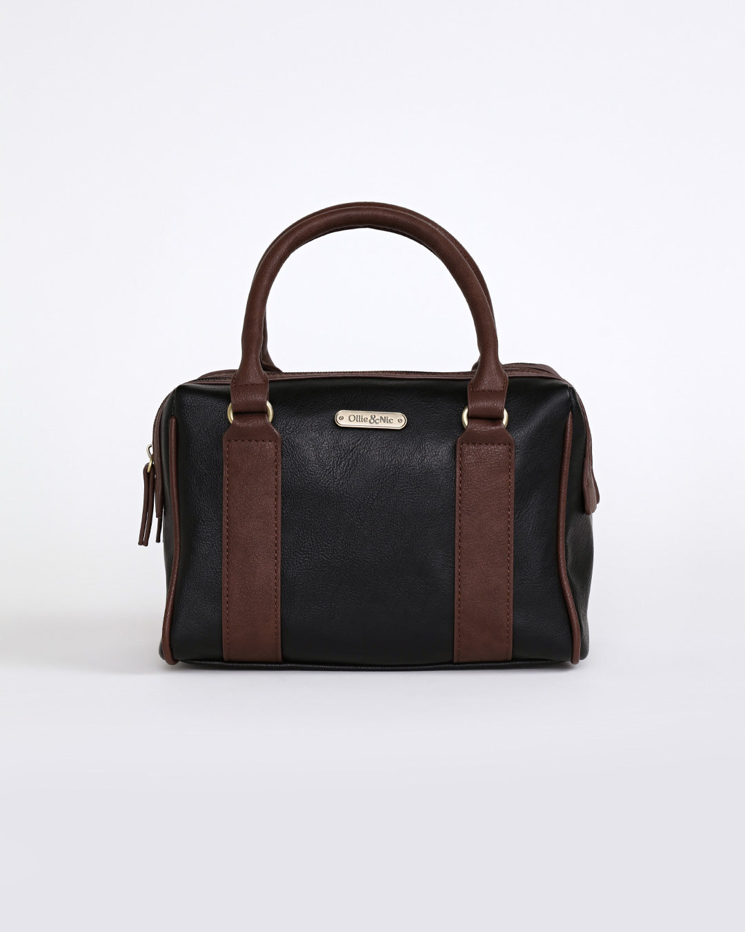 Della Boxy Bowler - Black
