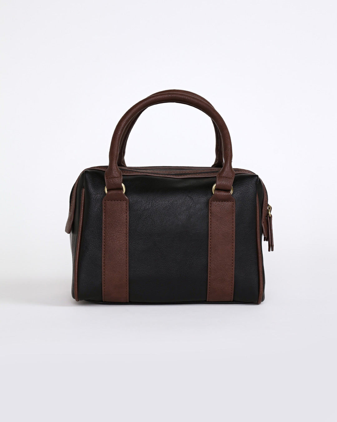 Della Boxy Bowler - Black