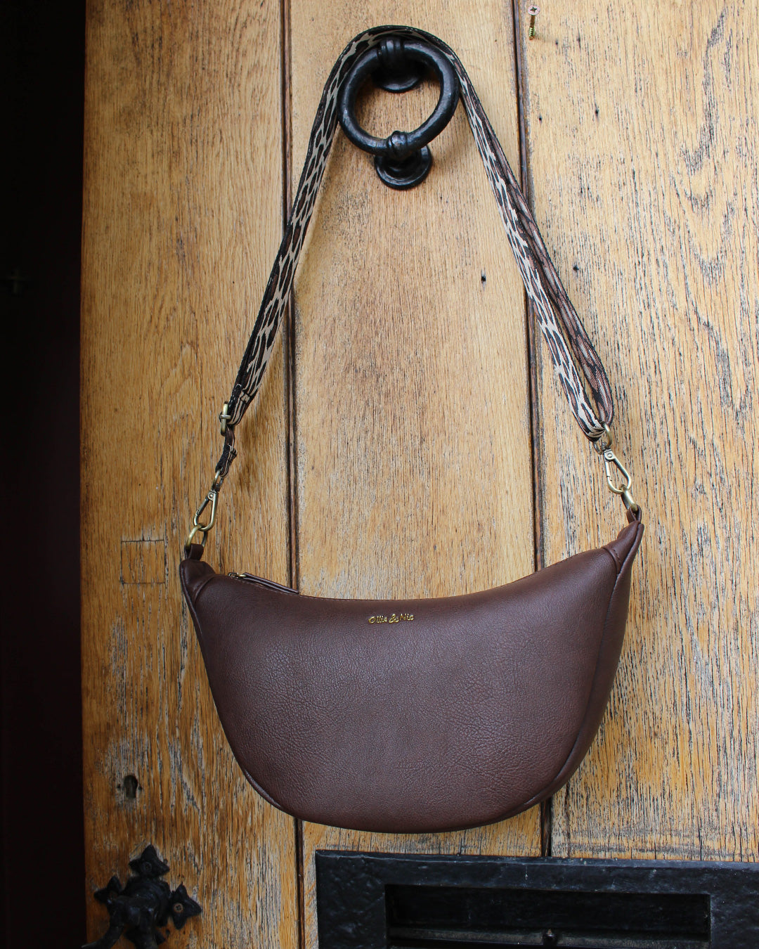 Dempsey Scoop Bag - Chocolate