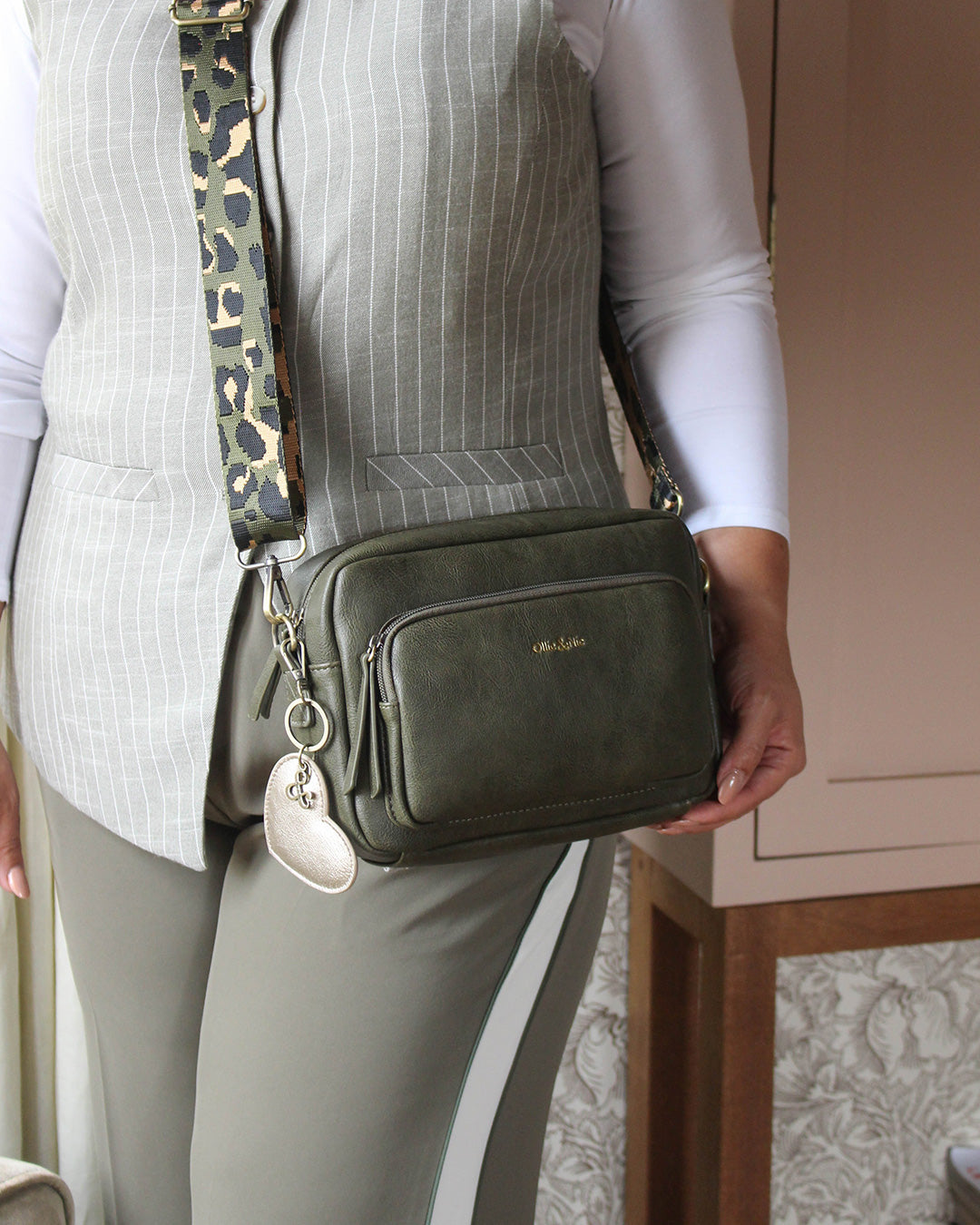 Doyle Crossbody - Khaki