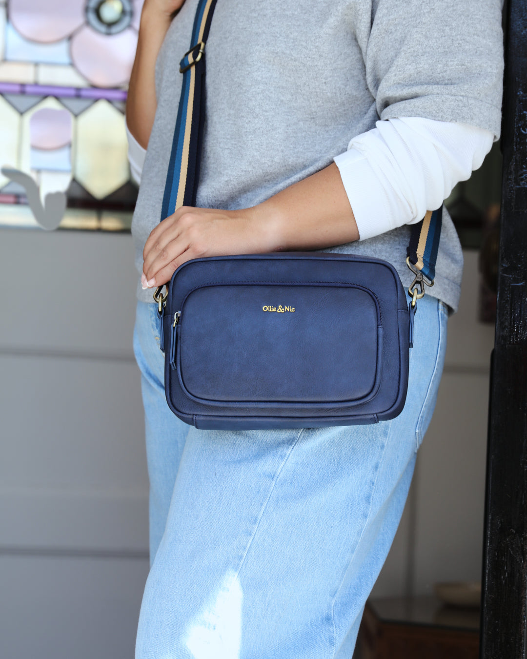 Doyle Crossbody - Navy