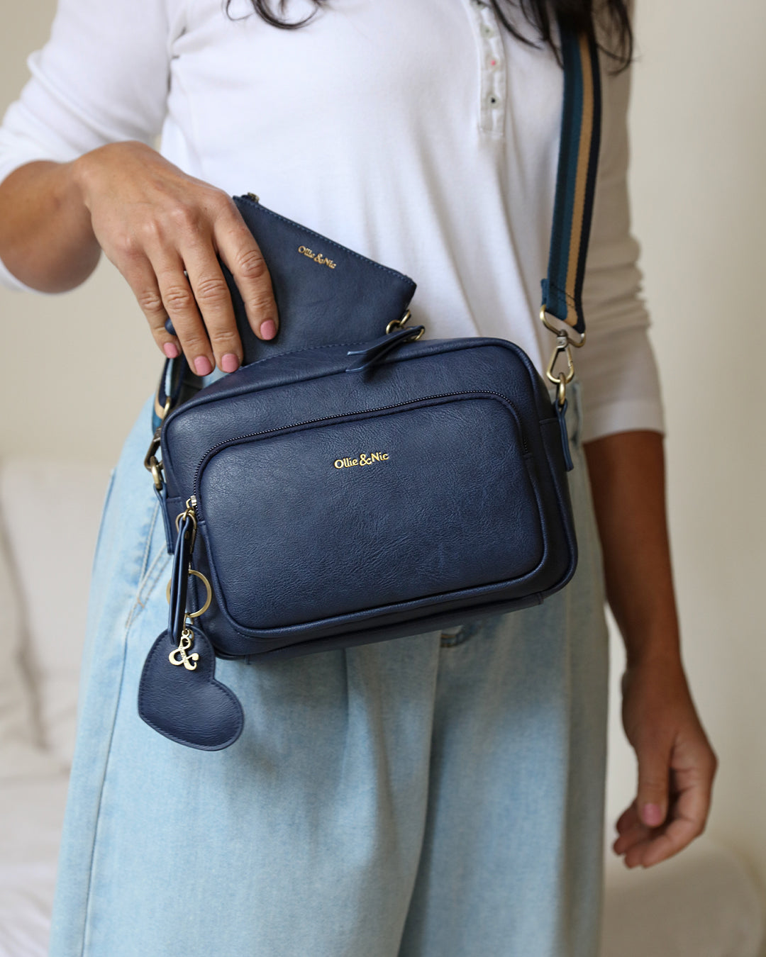 Doyle Crossbody - Navy