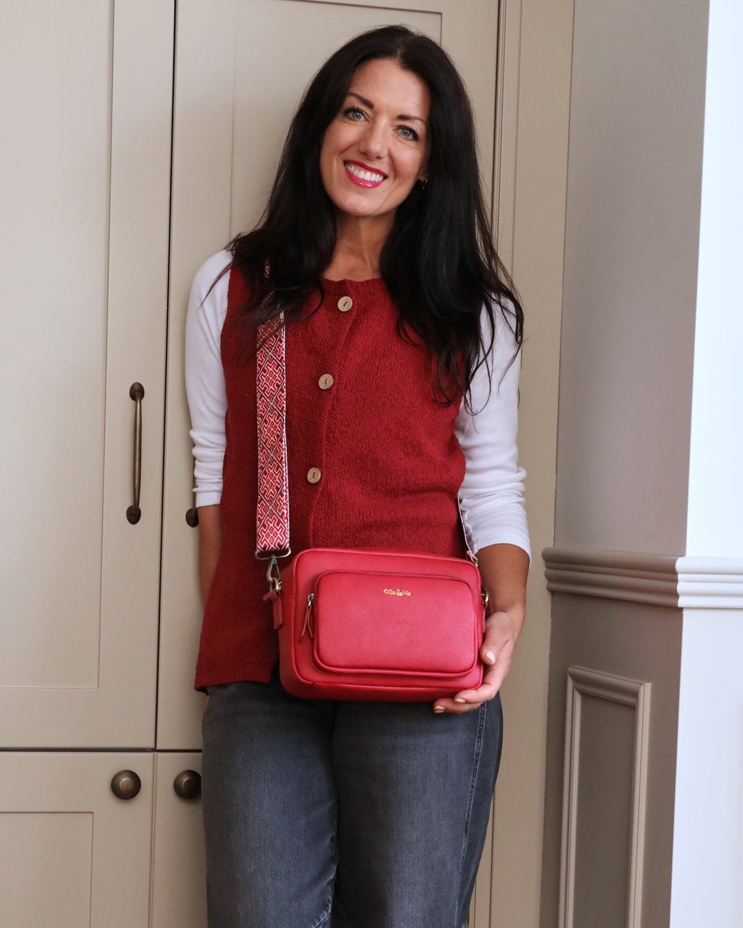 Doyle Crossbody - Red