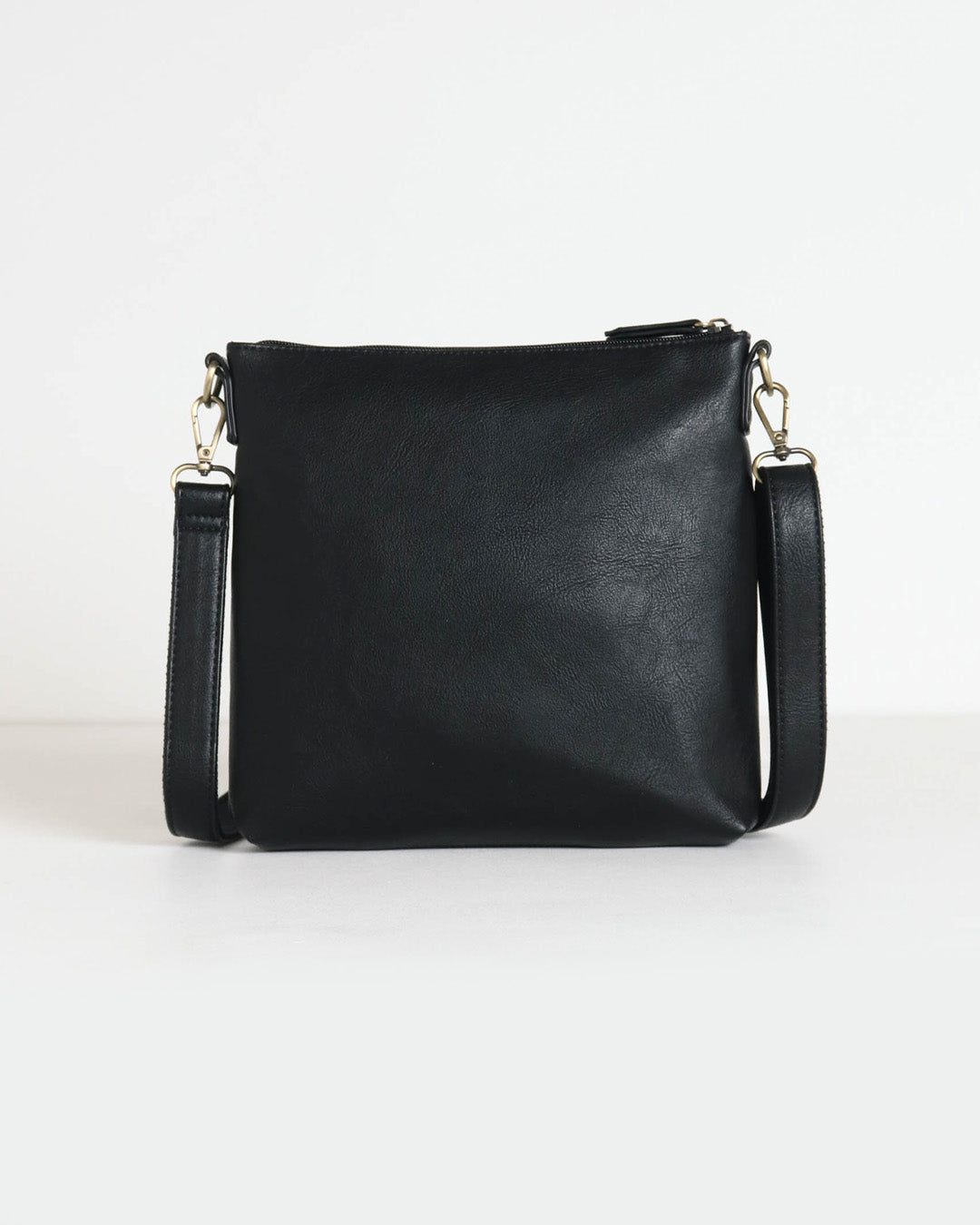 Eddie Crossbody - Black