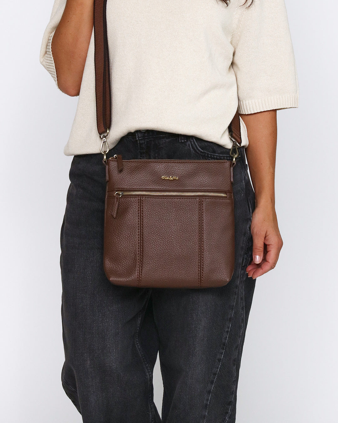 Edina Crossbody - Chocolate