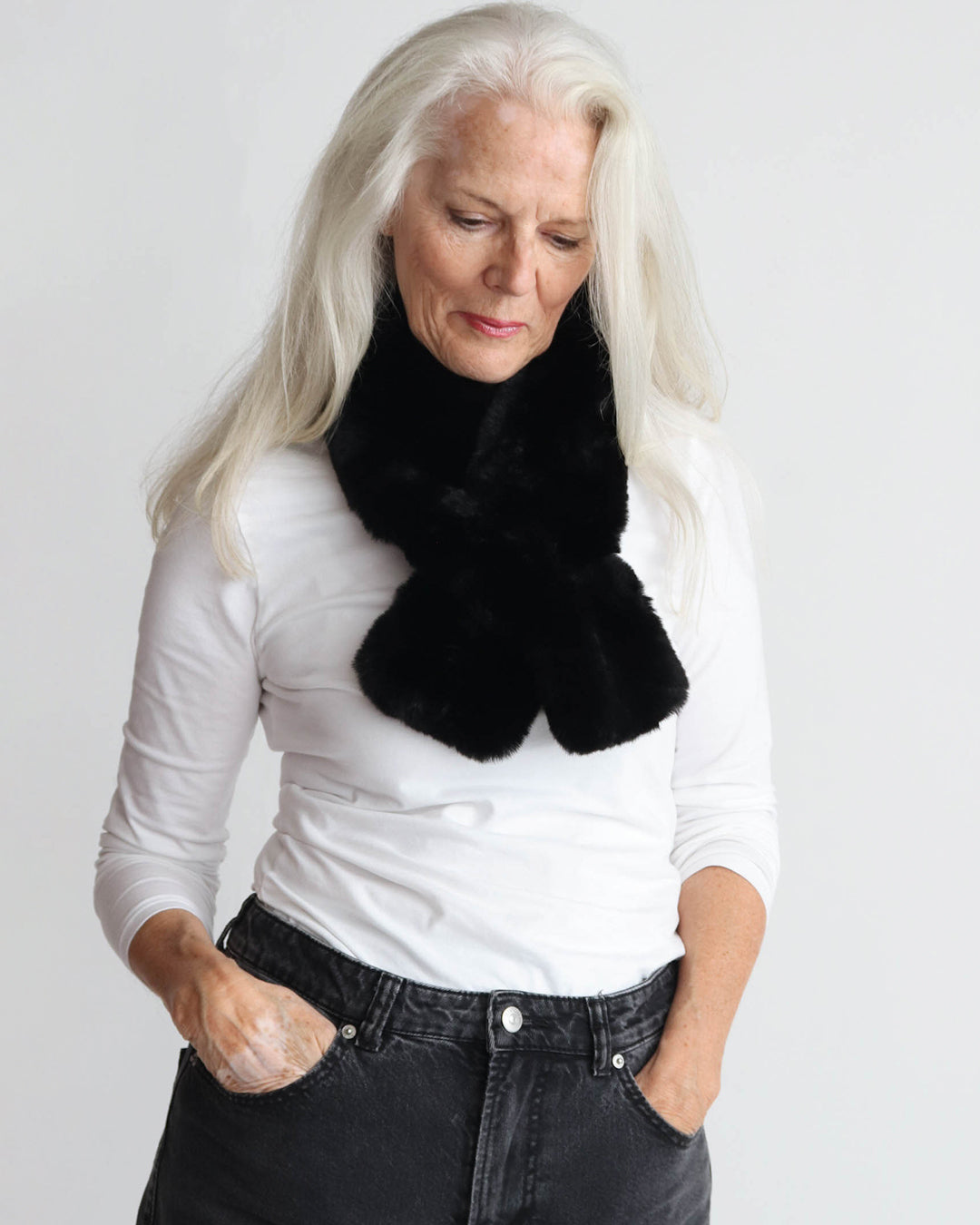 Frances Tuck Scarf - Black