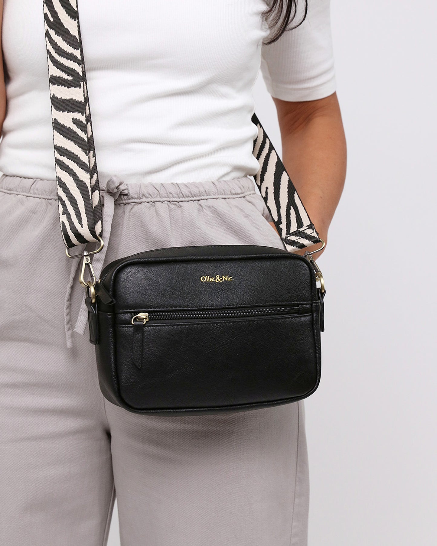 Gigi Crossbody - Black