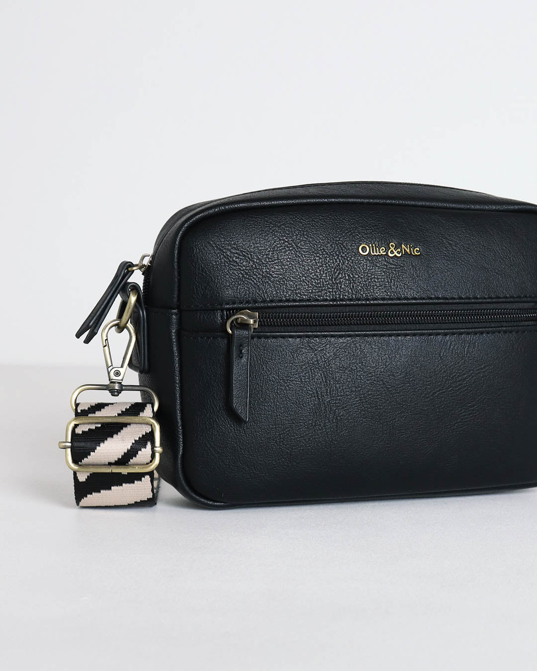 Gigi Crossbody - Black