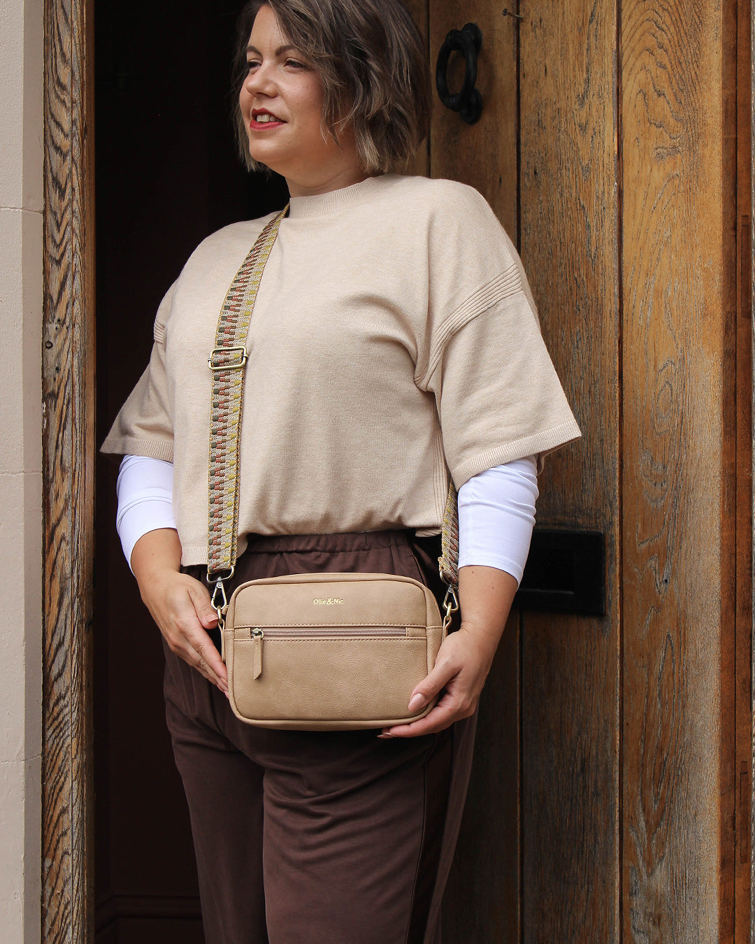 Gigi Crossbody - Camel