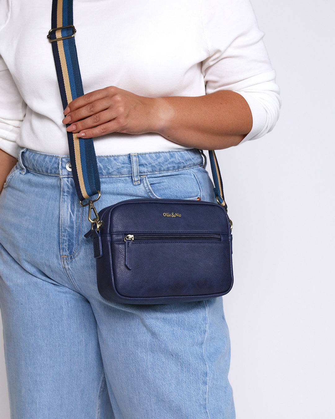 Gigi Crossbody - Navy