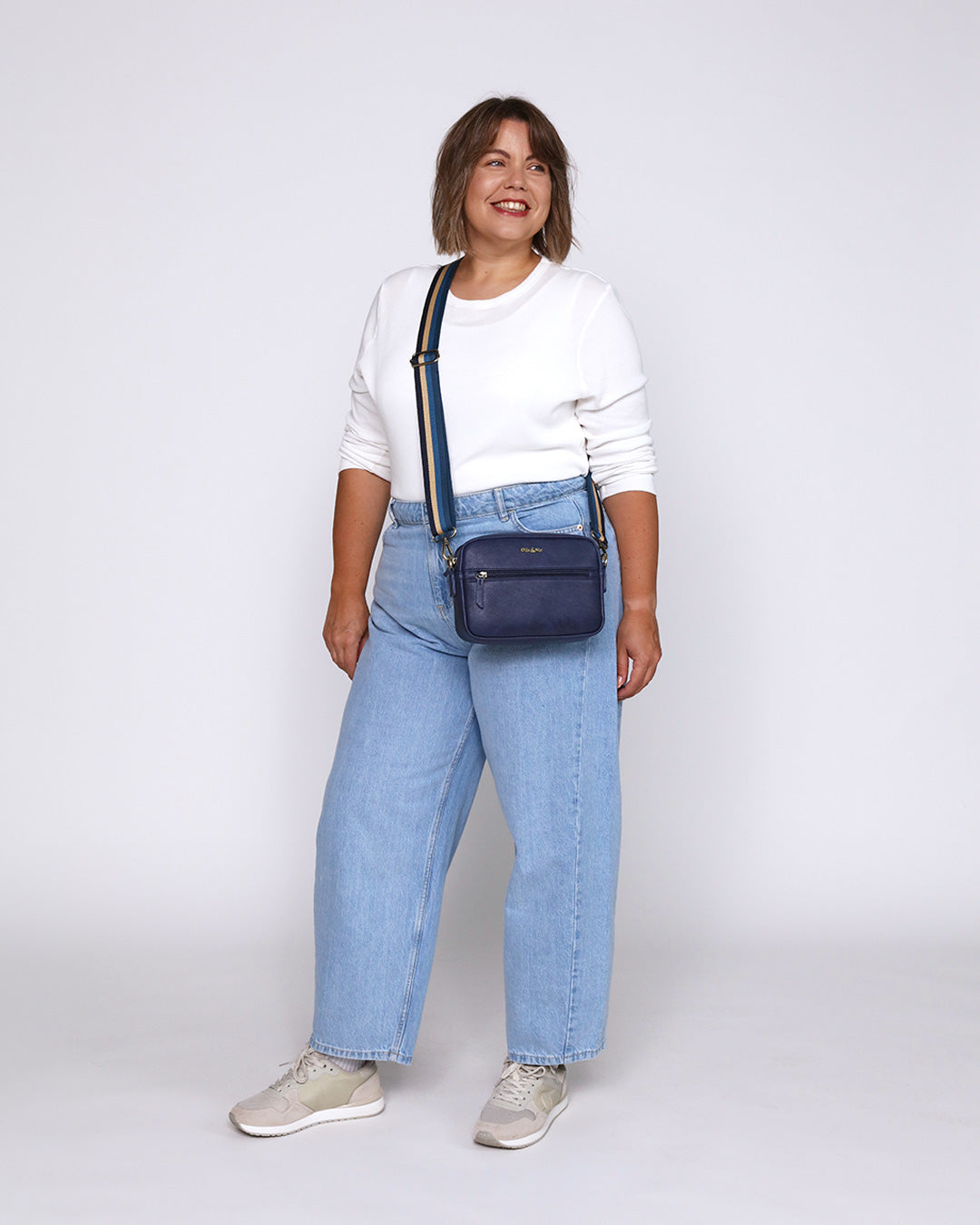 Gigi Crossbody - Navy