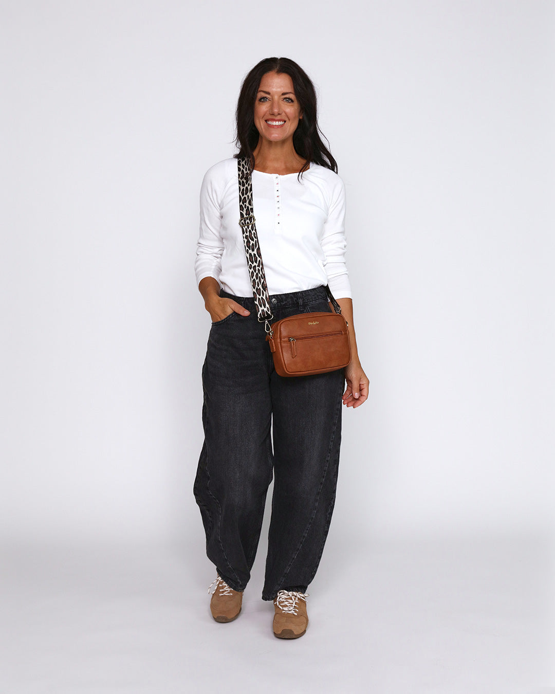 Gigi Crossbody - Tan