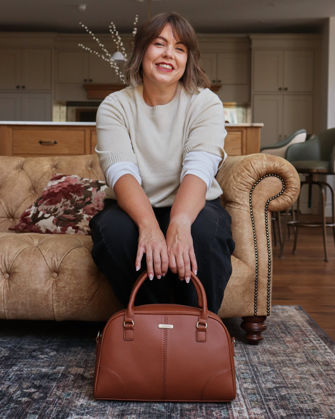 Jenna Bowling Bag - Tan