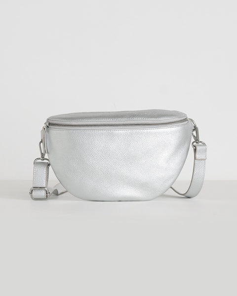 Jorja Women's Leather Crossbody Sling Bumbag - Silver – Ollie & Nic