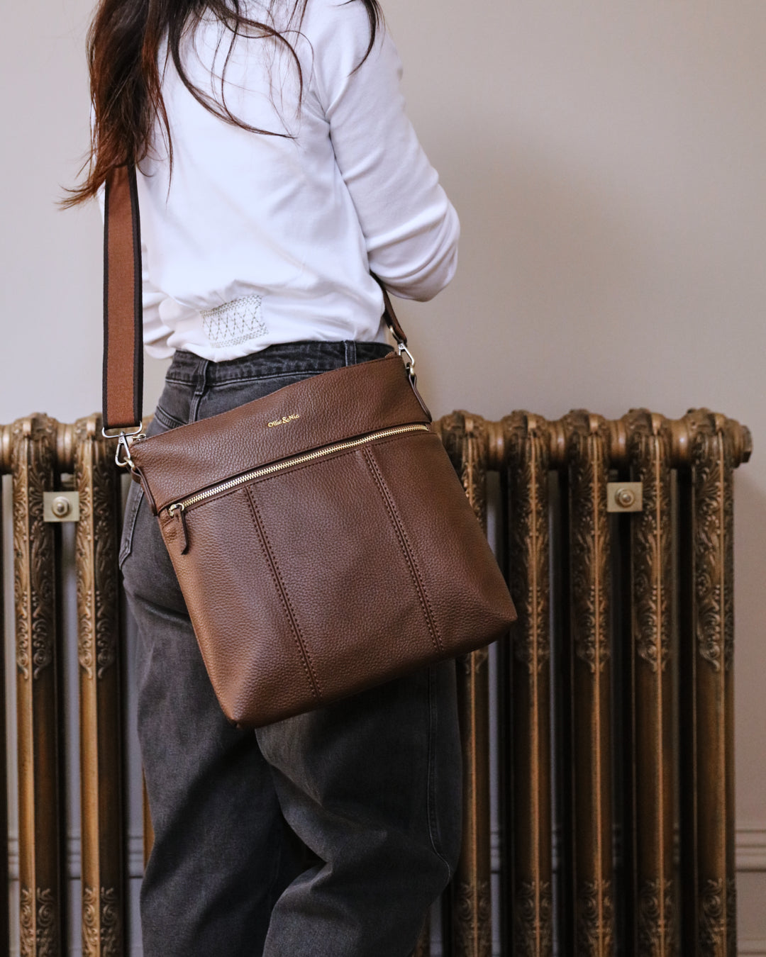 Layla Large Crossbody - Chocolate