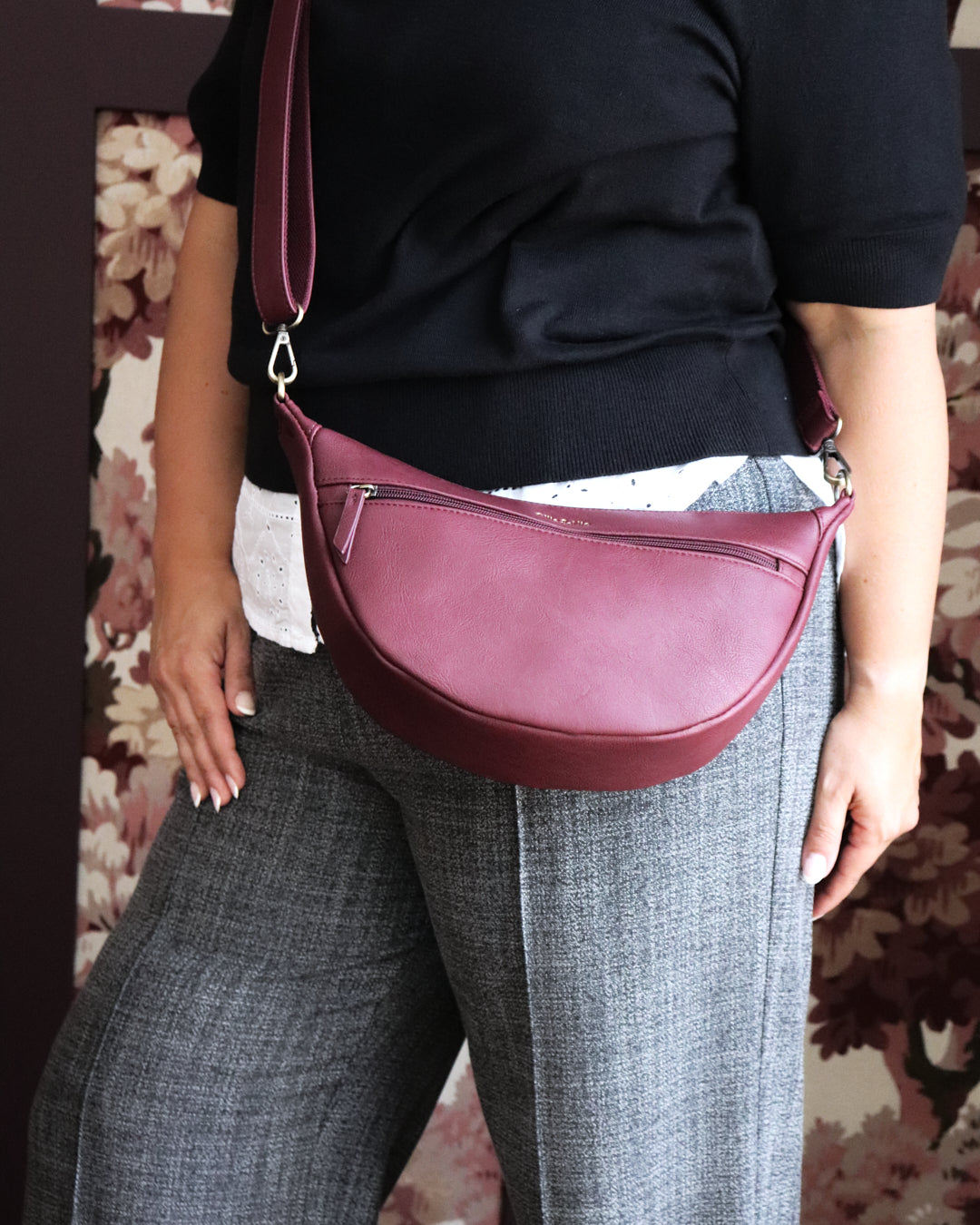 Marnie Scoop Bag - Plum