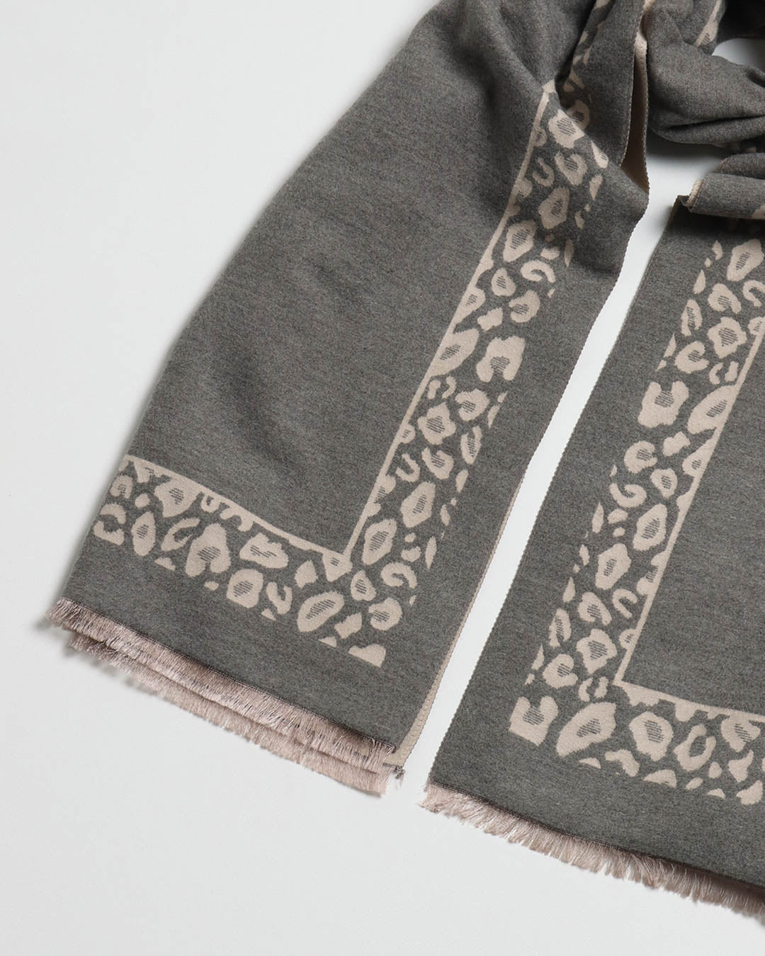 Myrah Scarf - Grey/Beige