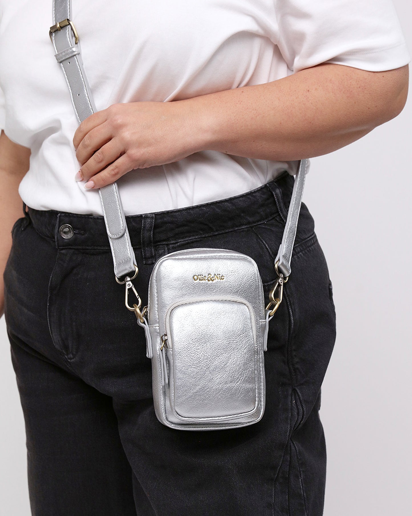 Phoebe Phone Bag - Silver