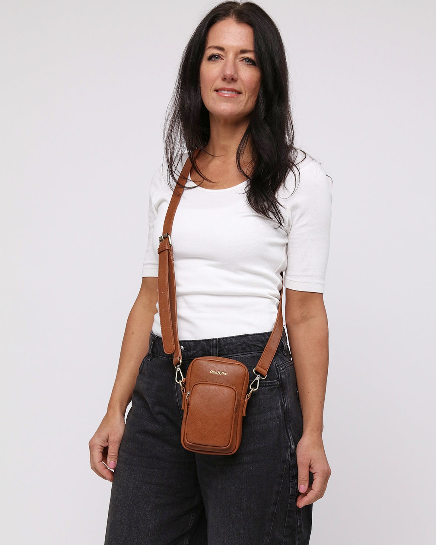 Phoebe Phone Bag - Tan
