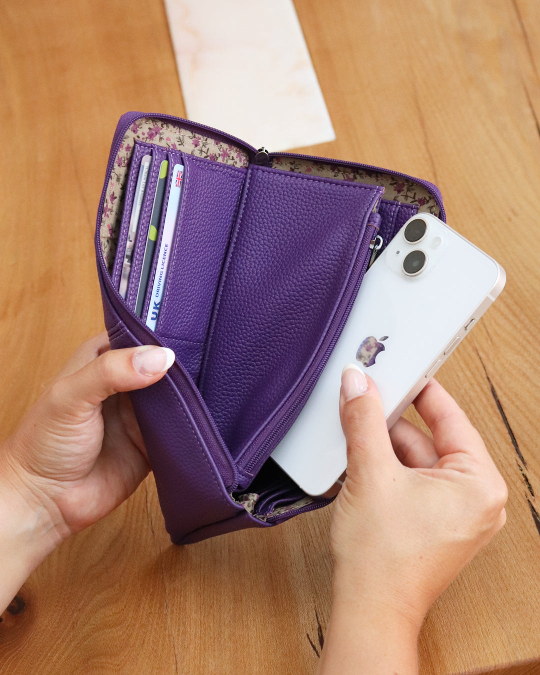 Robin Purse - Purple