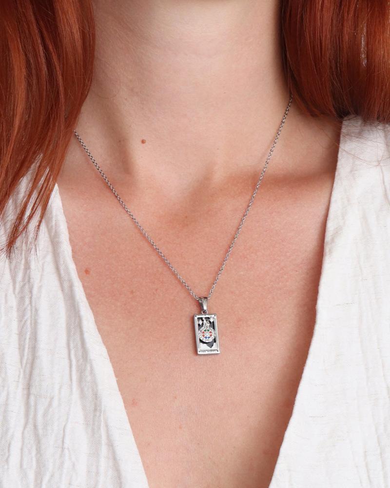 The Wheel Pendant Necklace - Silver