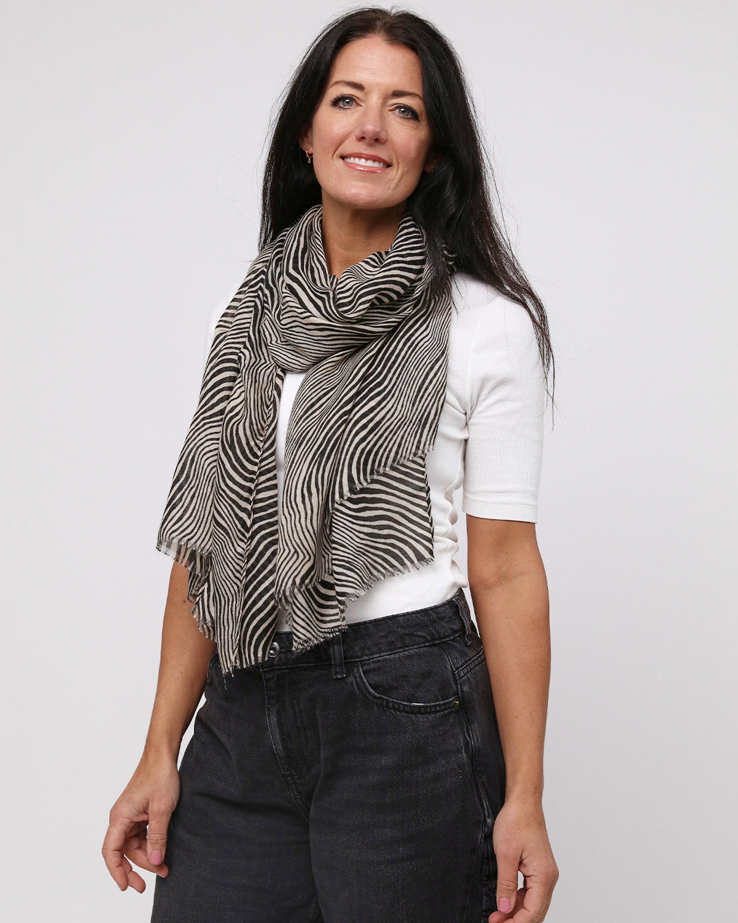 Zelda Scarf - Cream/Black