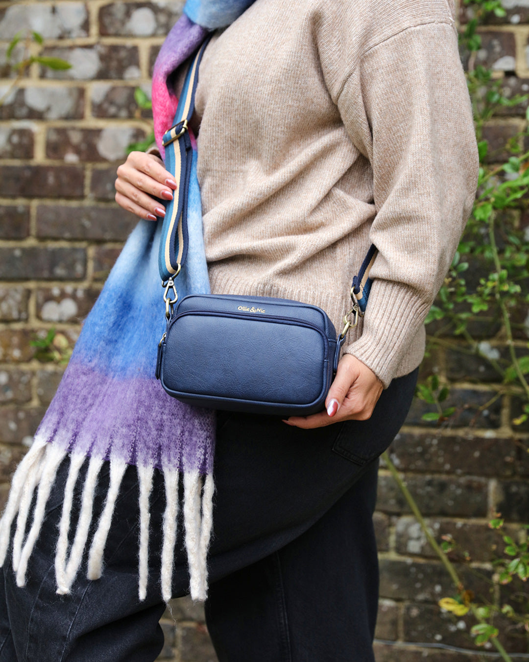 Zoe Crossbody - Navy