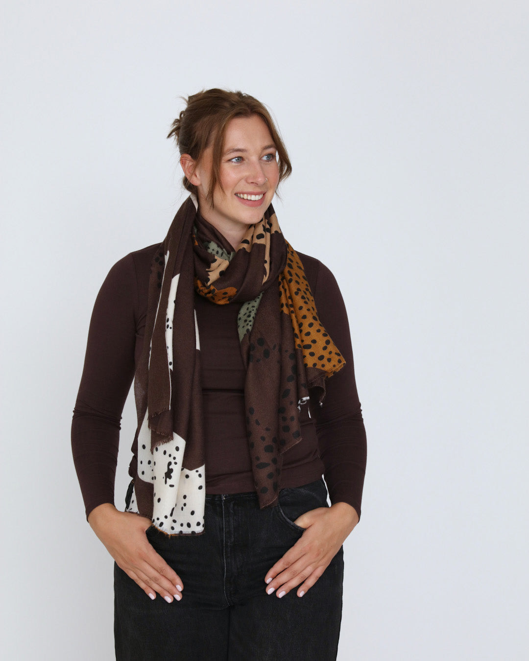 Felix Scarf - Brown