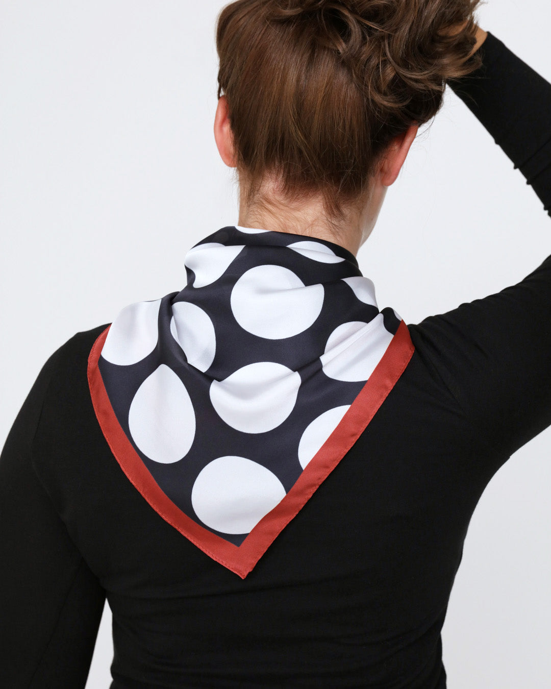 Ellis Square Scarf - Black