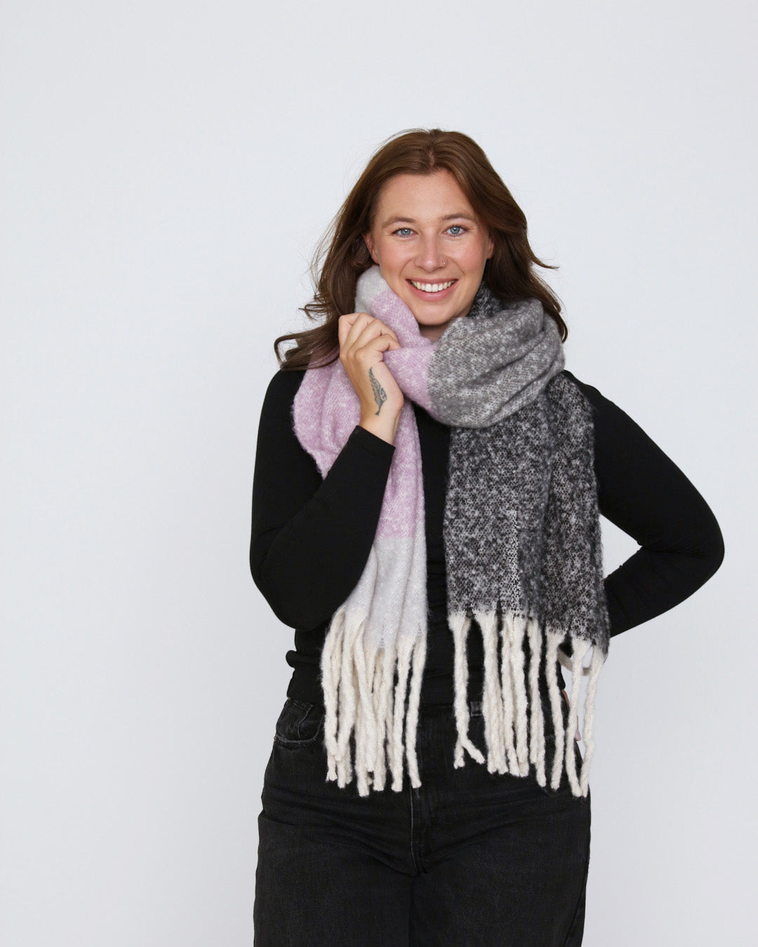 Esti Scarf - Grey