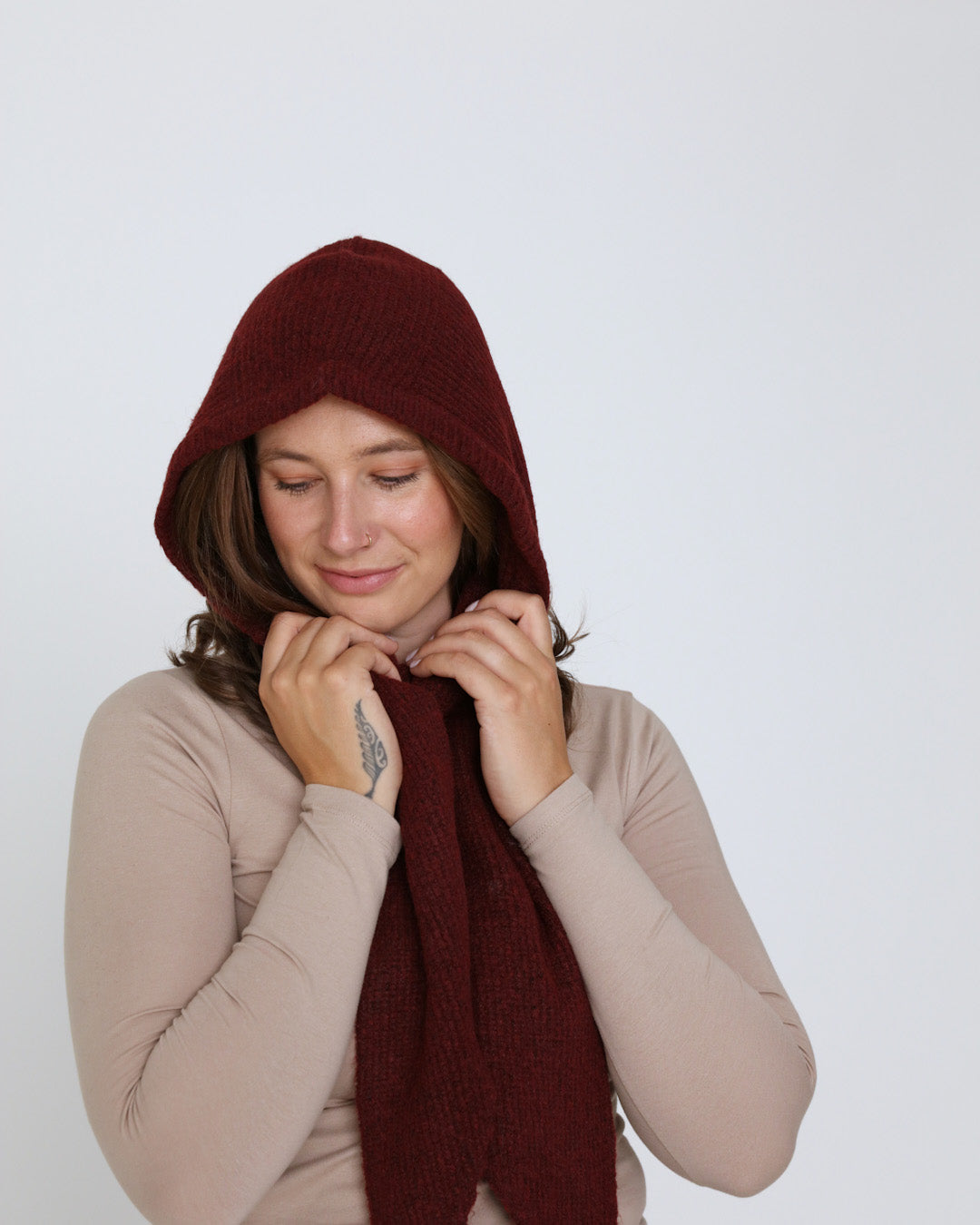 Claudia Hood Scarf - Claret